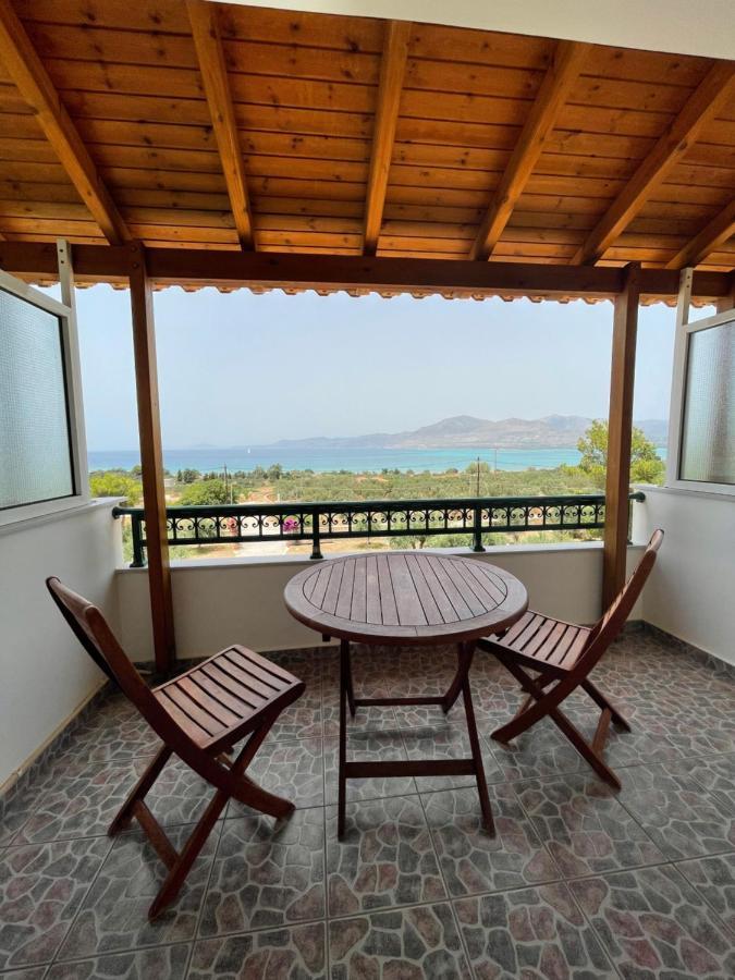 Niriides Rooms Elafonissos Exterior foto